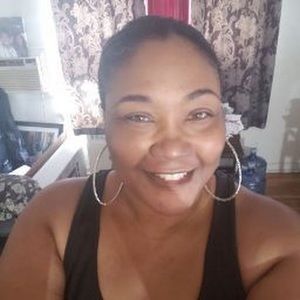 Meet your Posher, Sherita